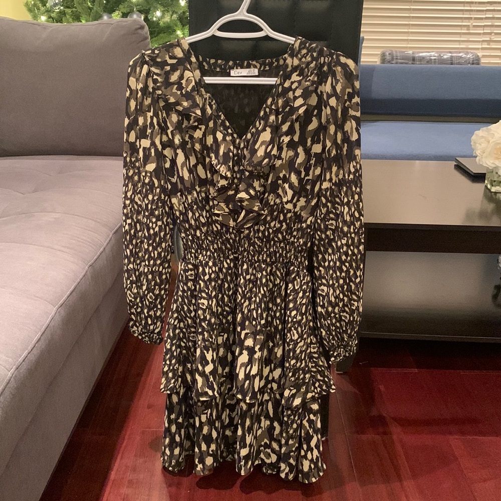 Dex Smocked Waist Tiered Dress. Size XS. Wore once to a wedding.